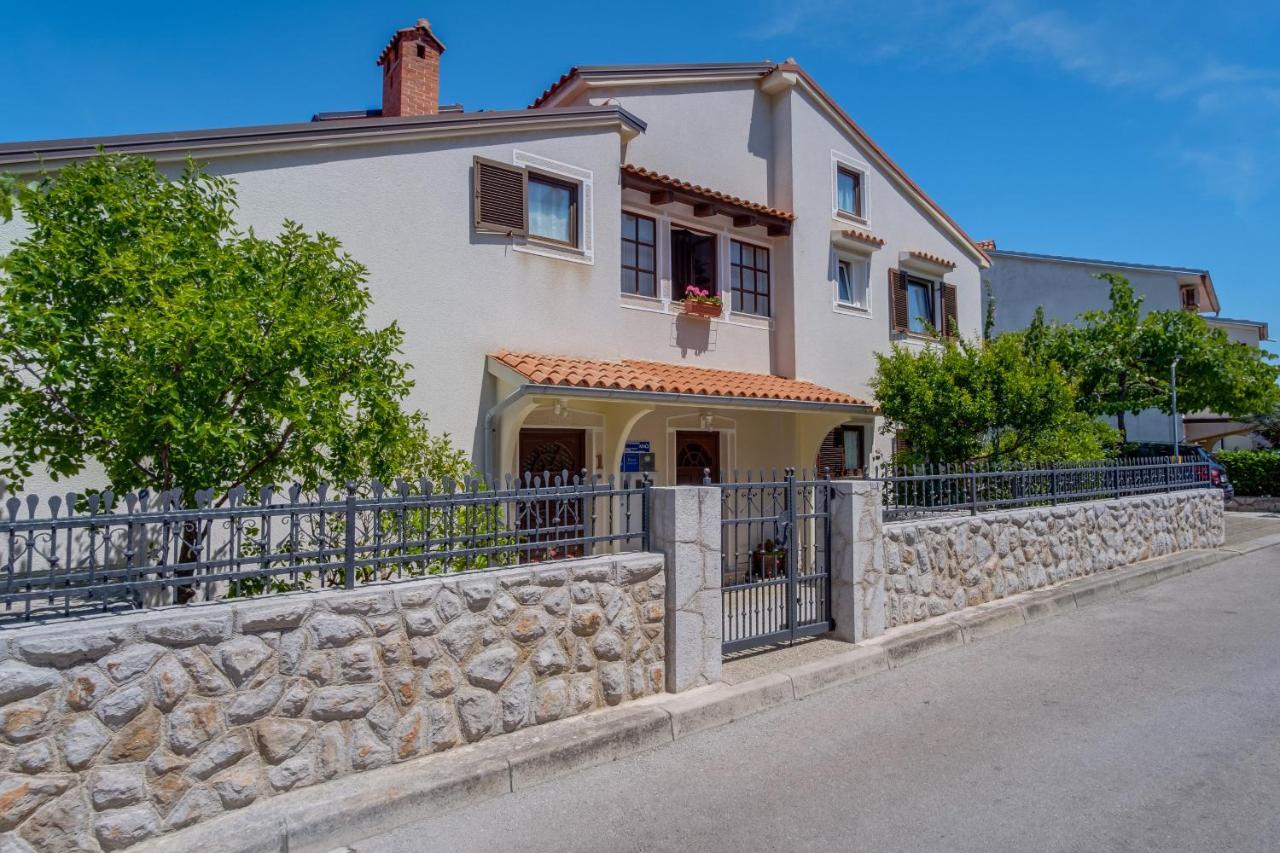 Apartments Anci Mali Lošinj Exteriör bild