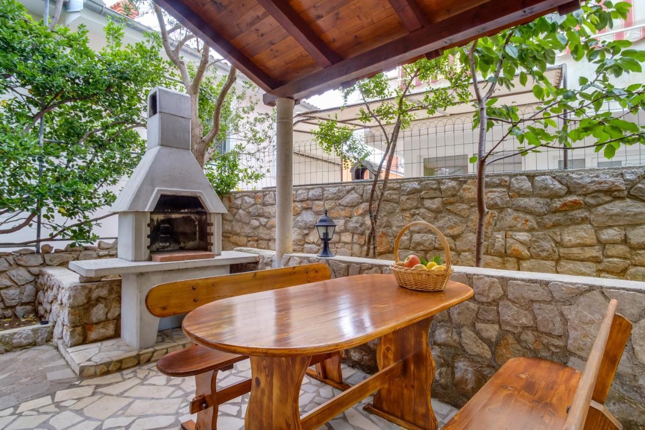Apartments Anci Mali Lošinj Exteriör bild